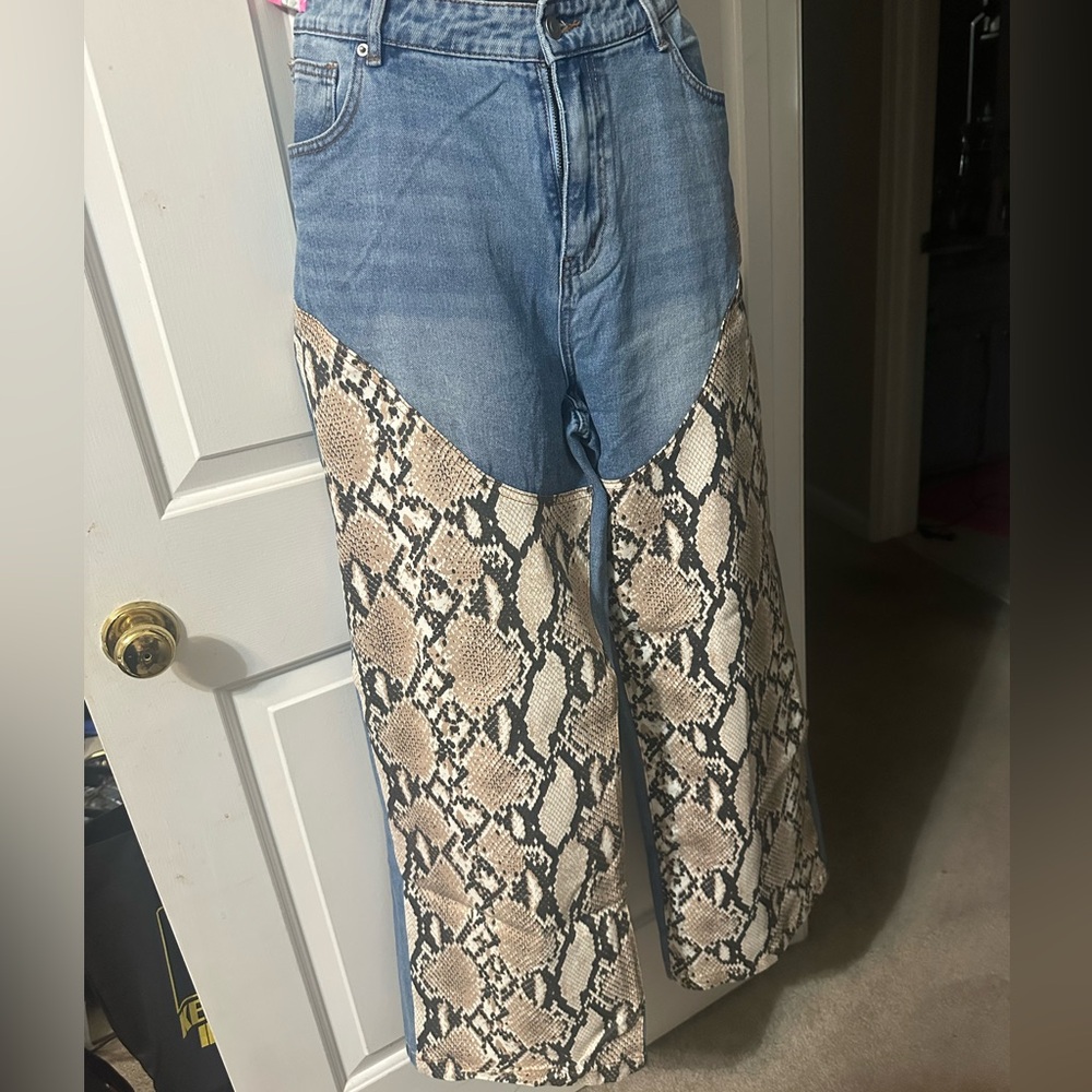 Fashion Nova Blue Denim Wide-Leg Jeans with Snake-Print Panels
